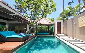 Chandra Bali Villas